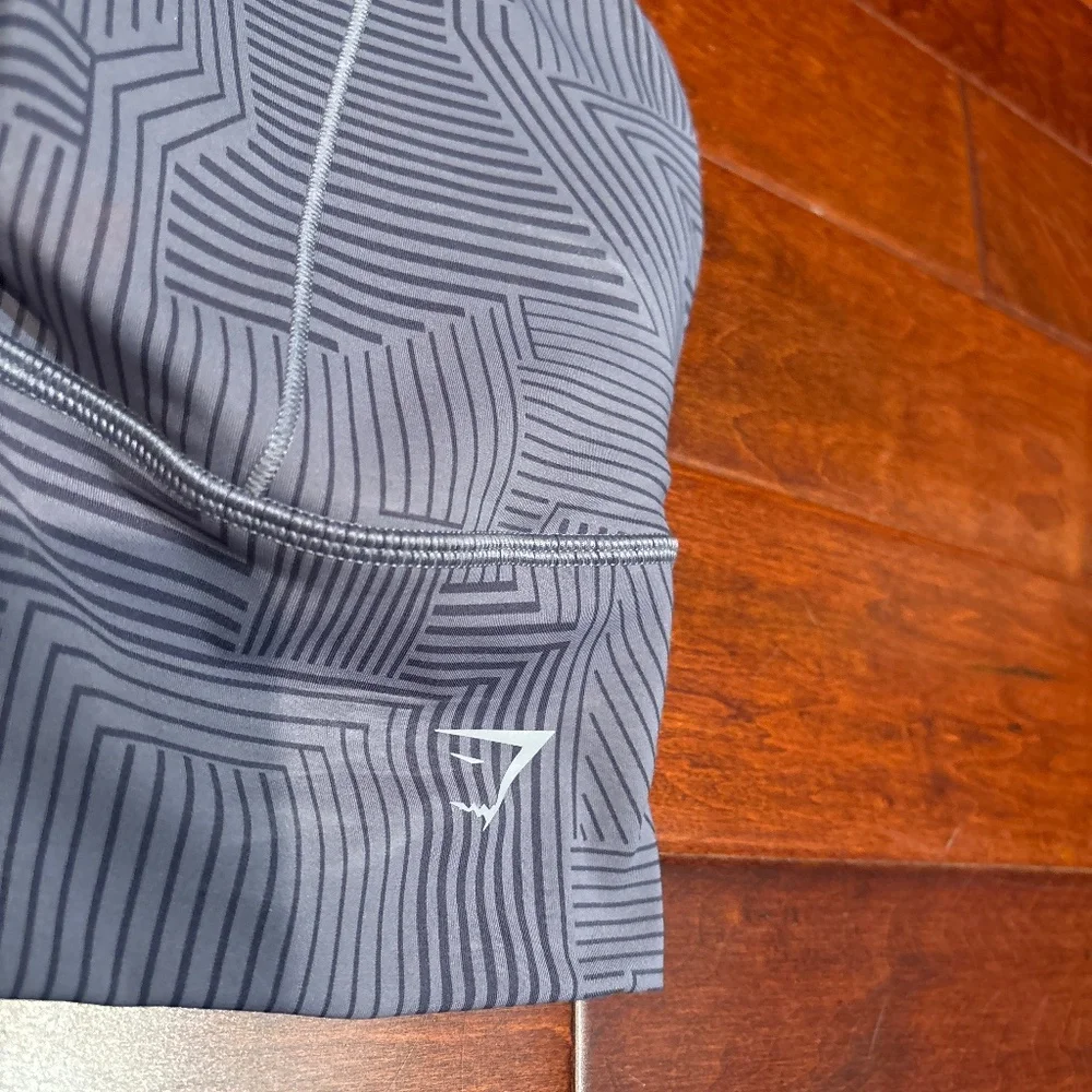 Gymshark sports bra - Picture 2 of 4